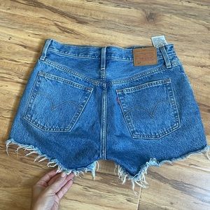 Levi 501 Jean shorts W27